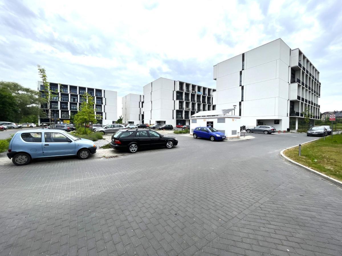 Zarembowicza 36 - Self Check-in 20h - Parking &lift Apartment *