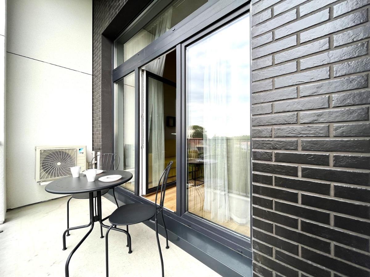 Zarembowicza 36 - Self Check-in 20h - Parking &lift Apartment *