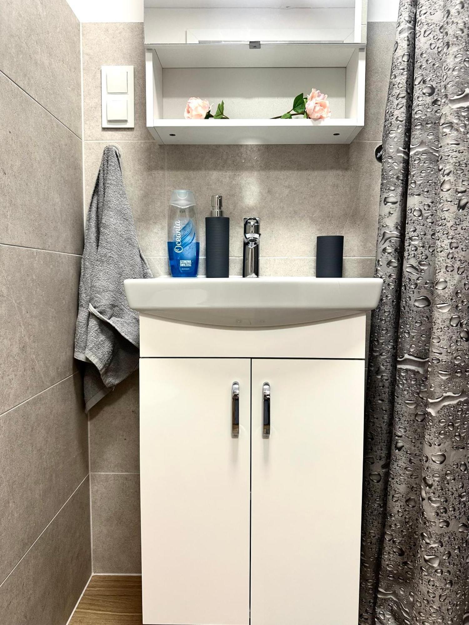 Apartment Zarembowicza 36 - Self Check-in 20h - Parking &lift *