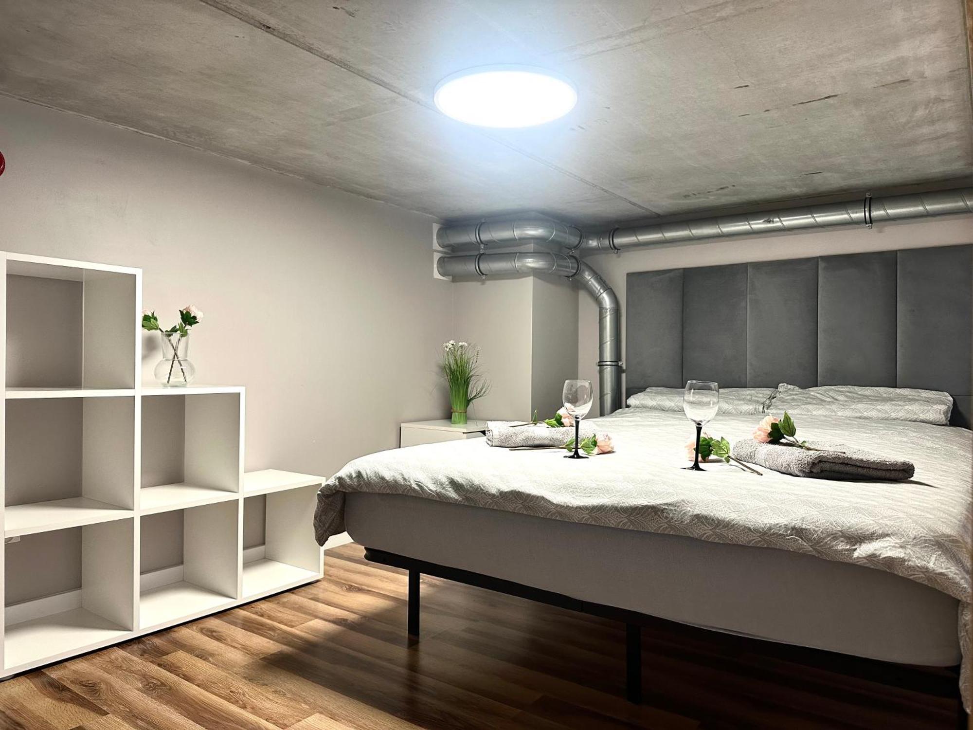 Apartment Zarembowicza 36 - Self Check-in 20h - Parking &lift Breslau