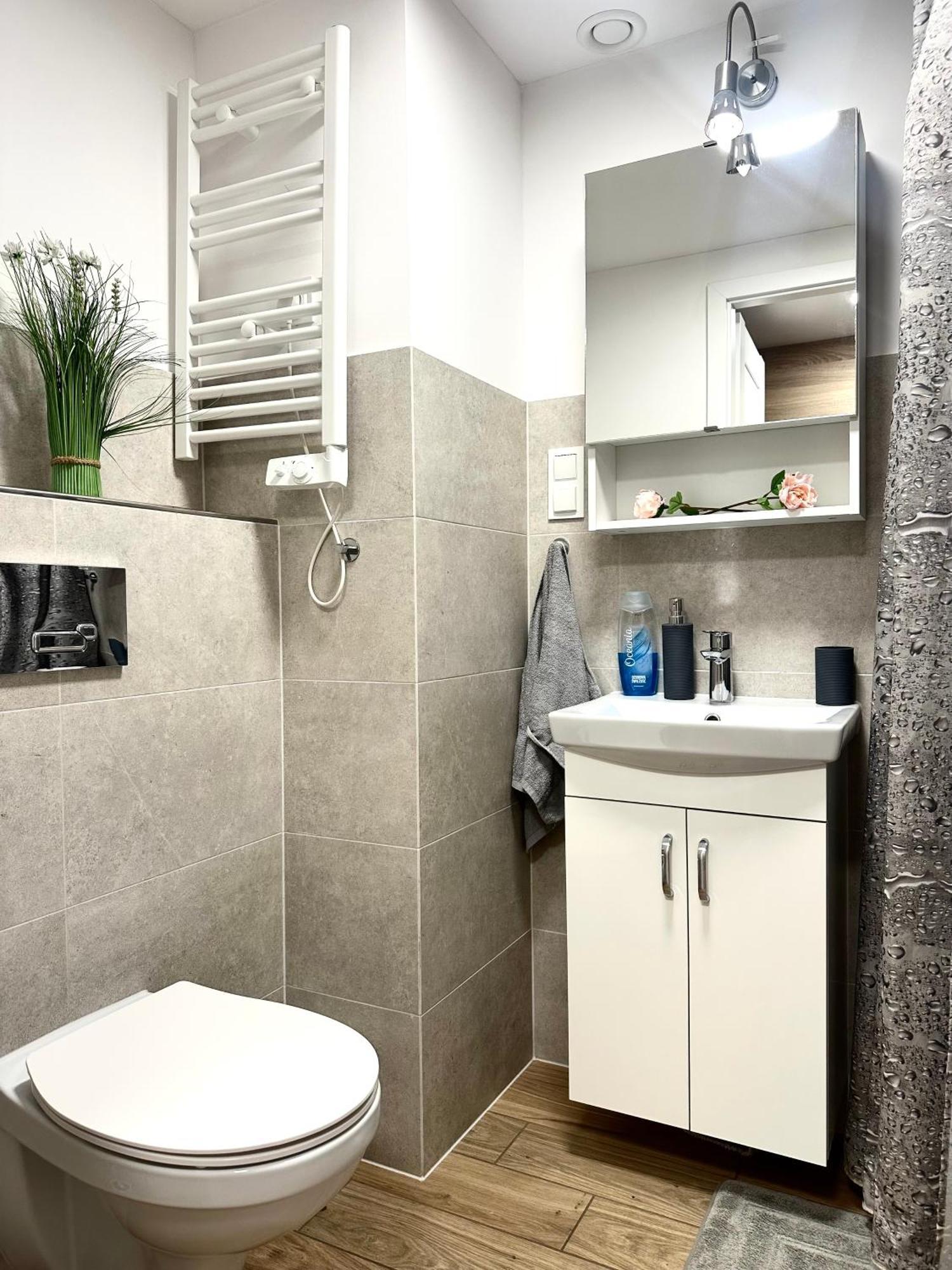 Apartment Zarembowicza 36 - Self Check-in 20h - Parking &lift Breslau