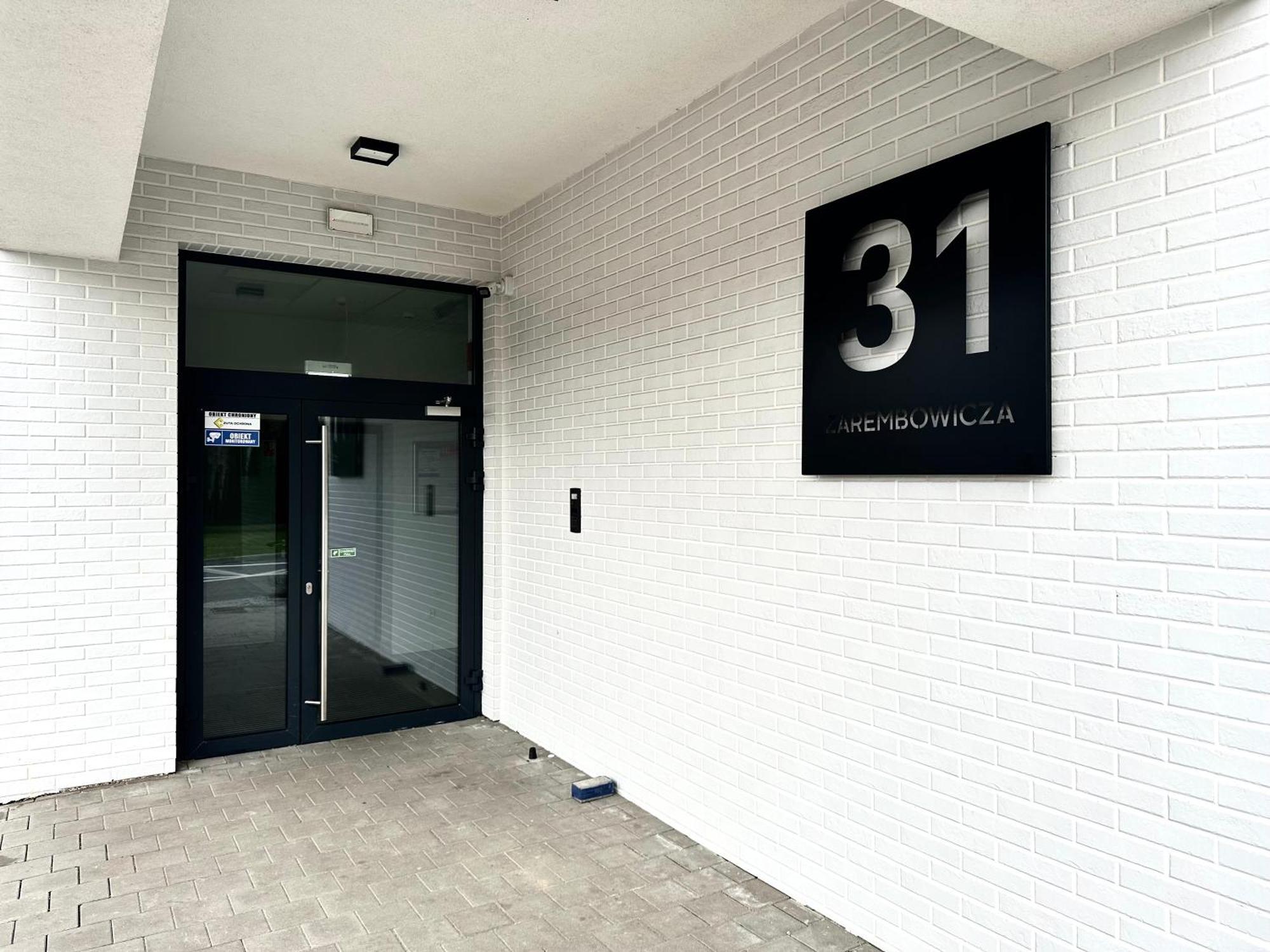 Zarembowicza 36 - Self Check-in 20h - Parking &lift *
